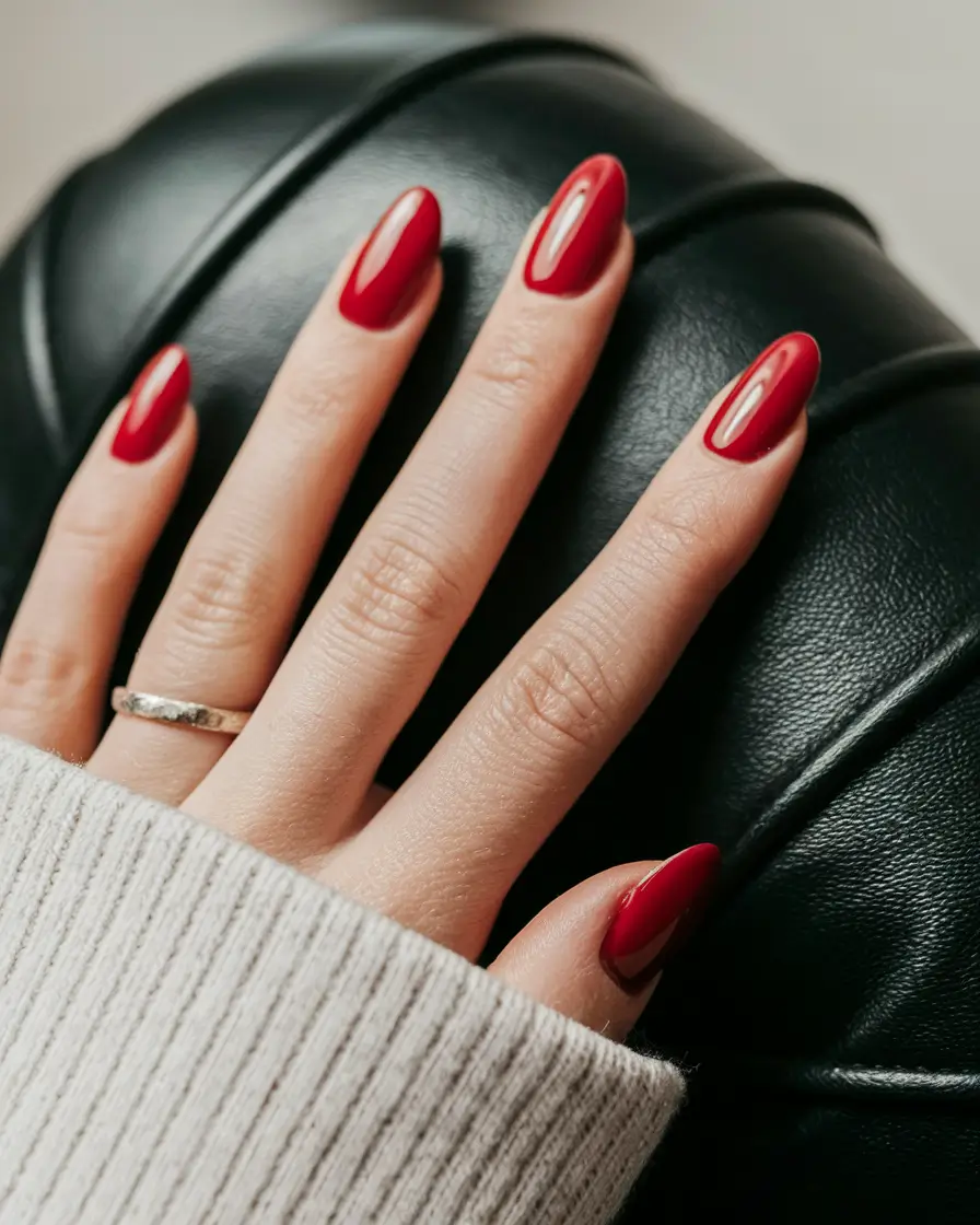 autumn nails colors burgundy short 2025