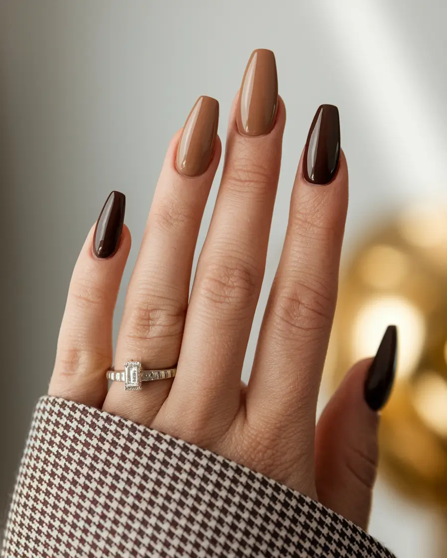 autumn nails designs 2025 Gradient Mocha Squares