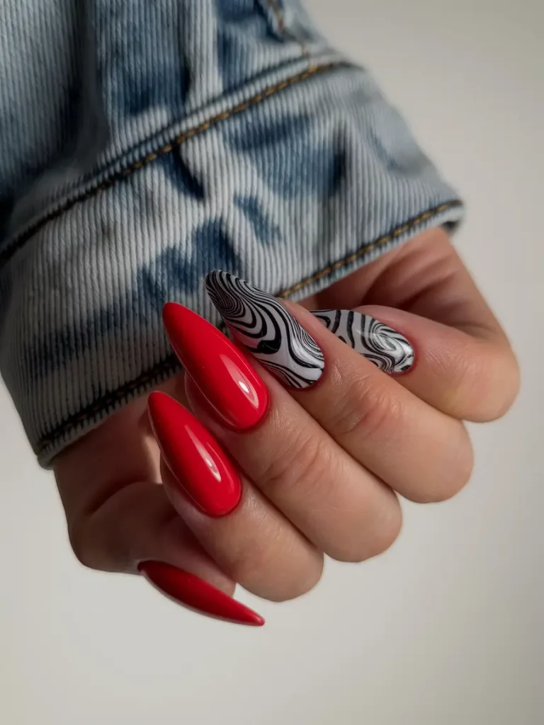 Fall Acrylic Nails: Short and Long Ideas 2025 for Classy Autumn Looks