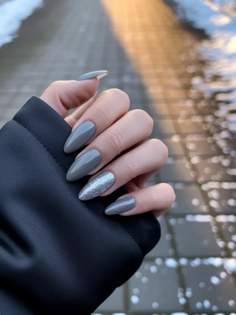 Fall Acrylic Nails: Short and Long Ideas 2025 for Classy Autumn Looks