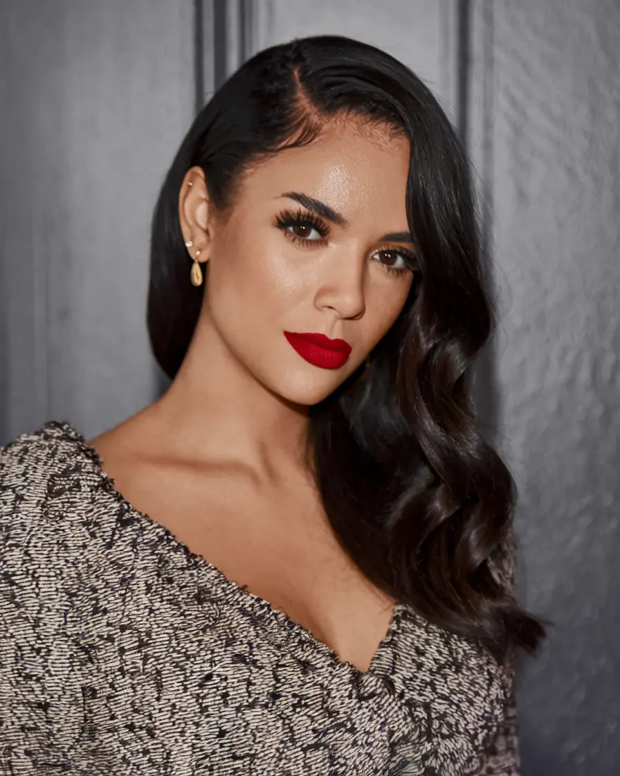 september hair color ideas black women Deep Gloss Wave