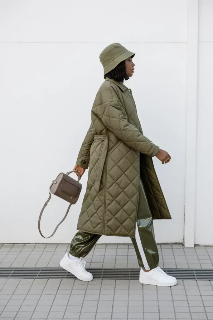 Black Girl Winter Outfits 2025–2026: Chic Street Style and Cozy Fashion Ideas