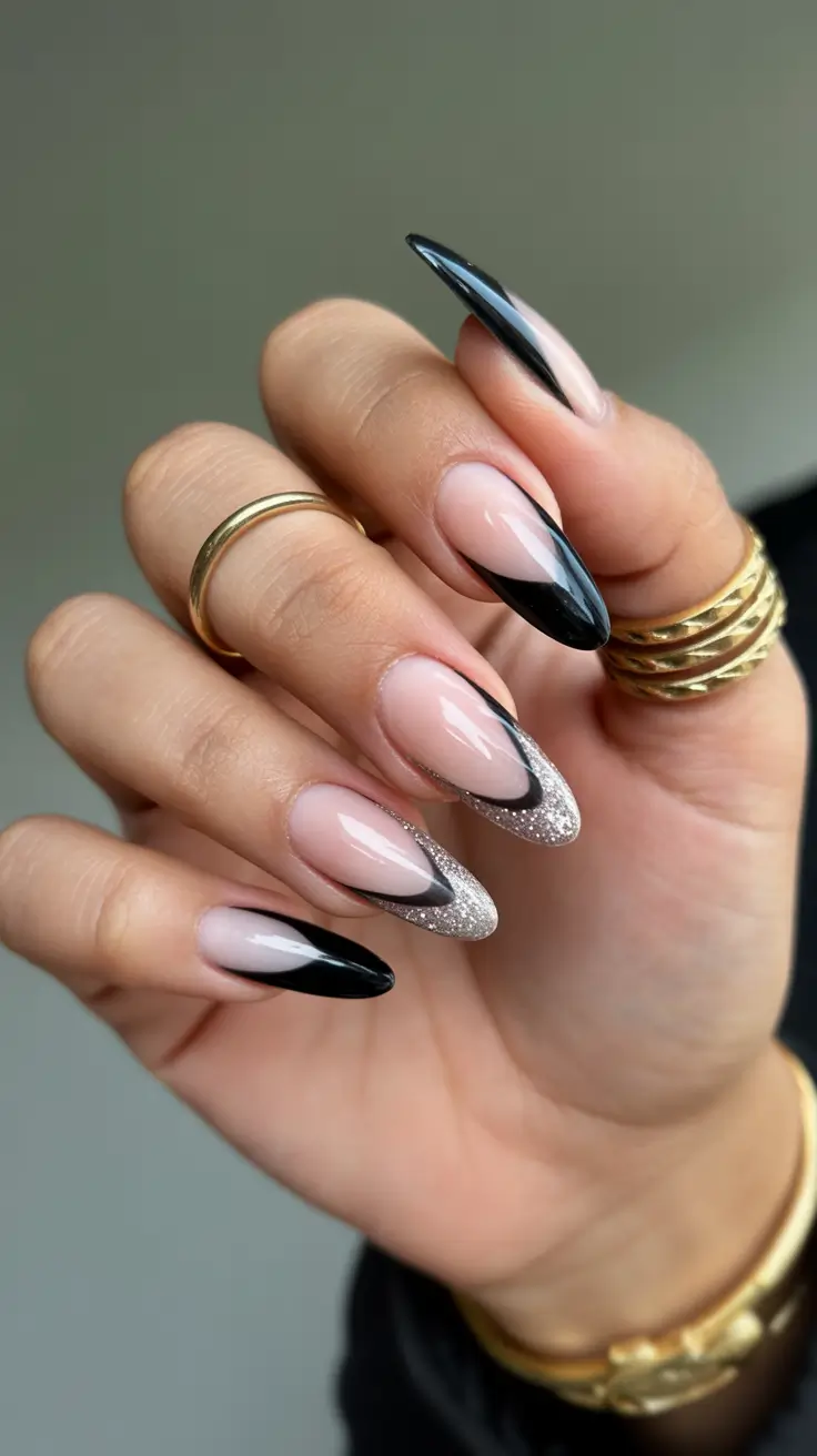 black christmas nails winter short Midnight Frost French